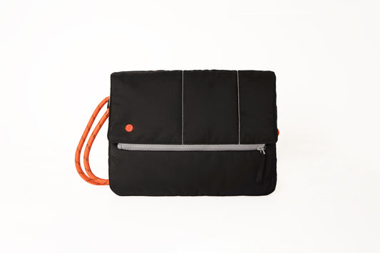 Introducing the Pillow Bag: Your Laptop’s New Best Friend