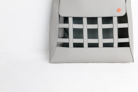 The Sustainable Laptop Bag Revolution: How Howbottle Is Redefining Work Essentials